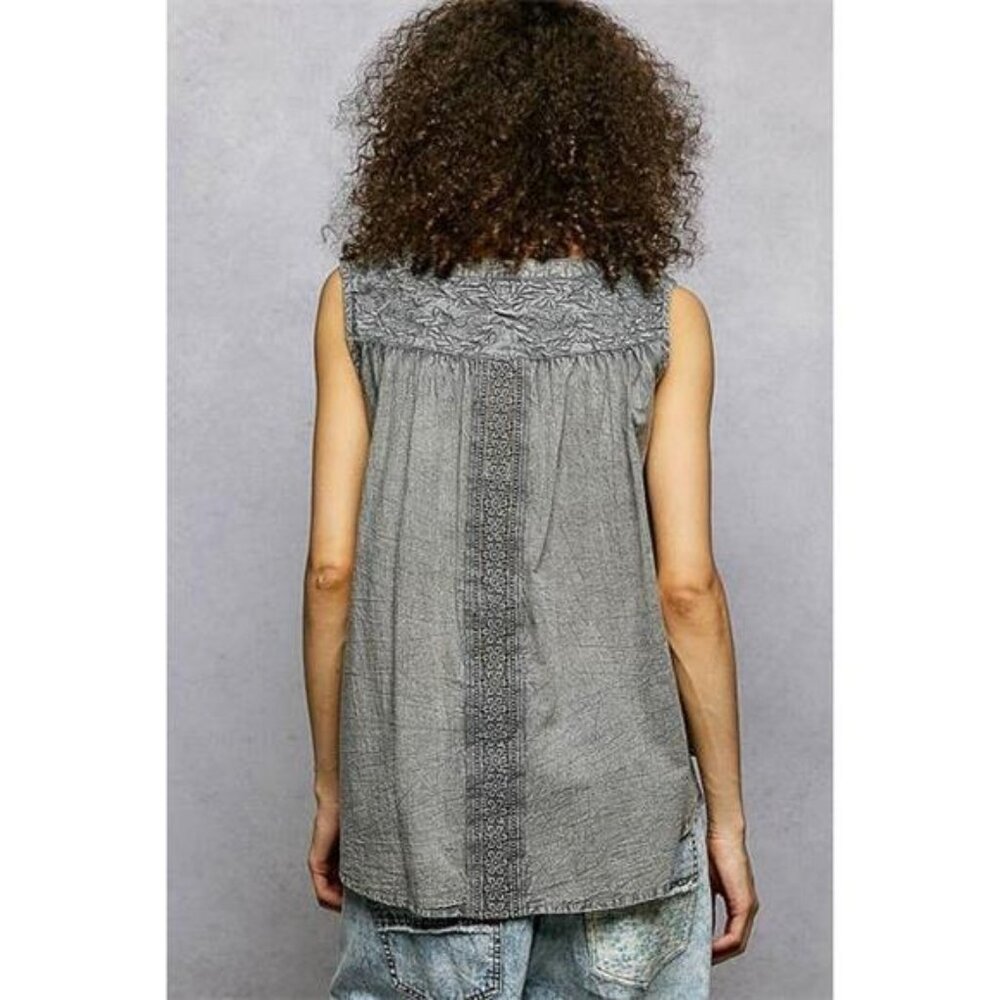 POL Button Down Round Neck Tank with‎ Crochet Contrast - Picture 5 of 8